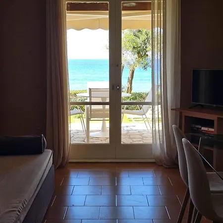 Glyfada Beachfront House Ab3g Holiday home *