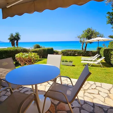 Glyfada Beachfront House Ab3g Hébergement de vacances